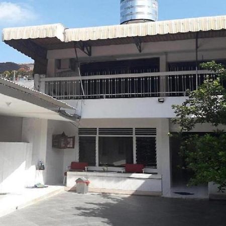 Hotel Graha Teras Syariah Surabaja Zewnętrze zdjęcie