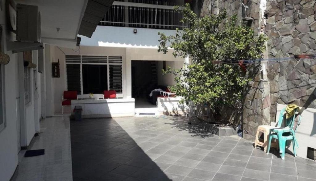 Hotel Graha Teras Syariah Surabaja Zewnętrze zdjęcie