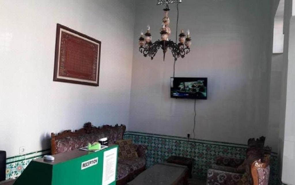 Hotel Graha Teras Syariah Surabaja Zewnętrze zdjęcie