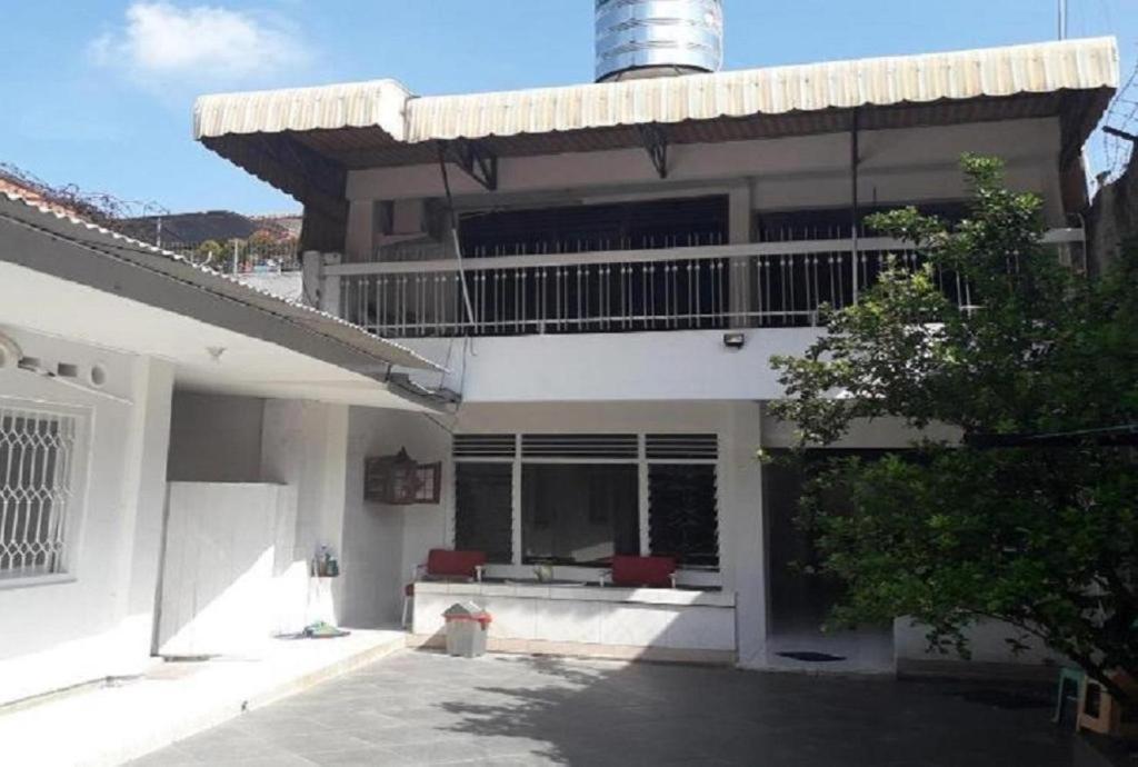 Hotel Graha Teras Syariah Surabaja Zewnętrze zdjęcie